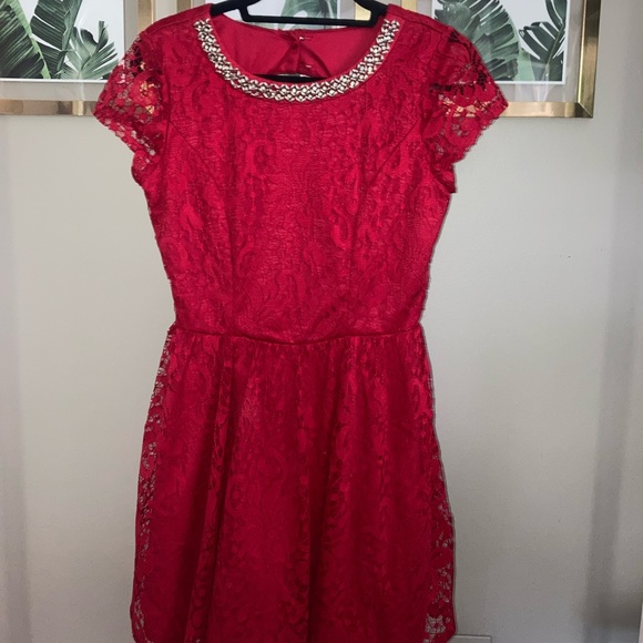 Red Dress Juniors Size 7 Lace Holiday Dress - Picture 1 of 3